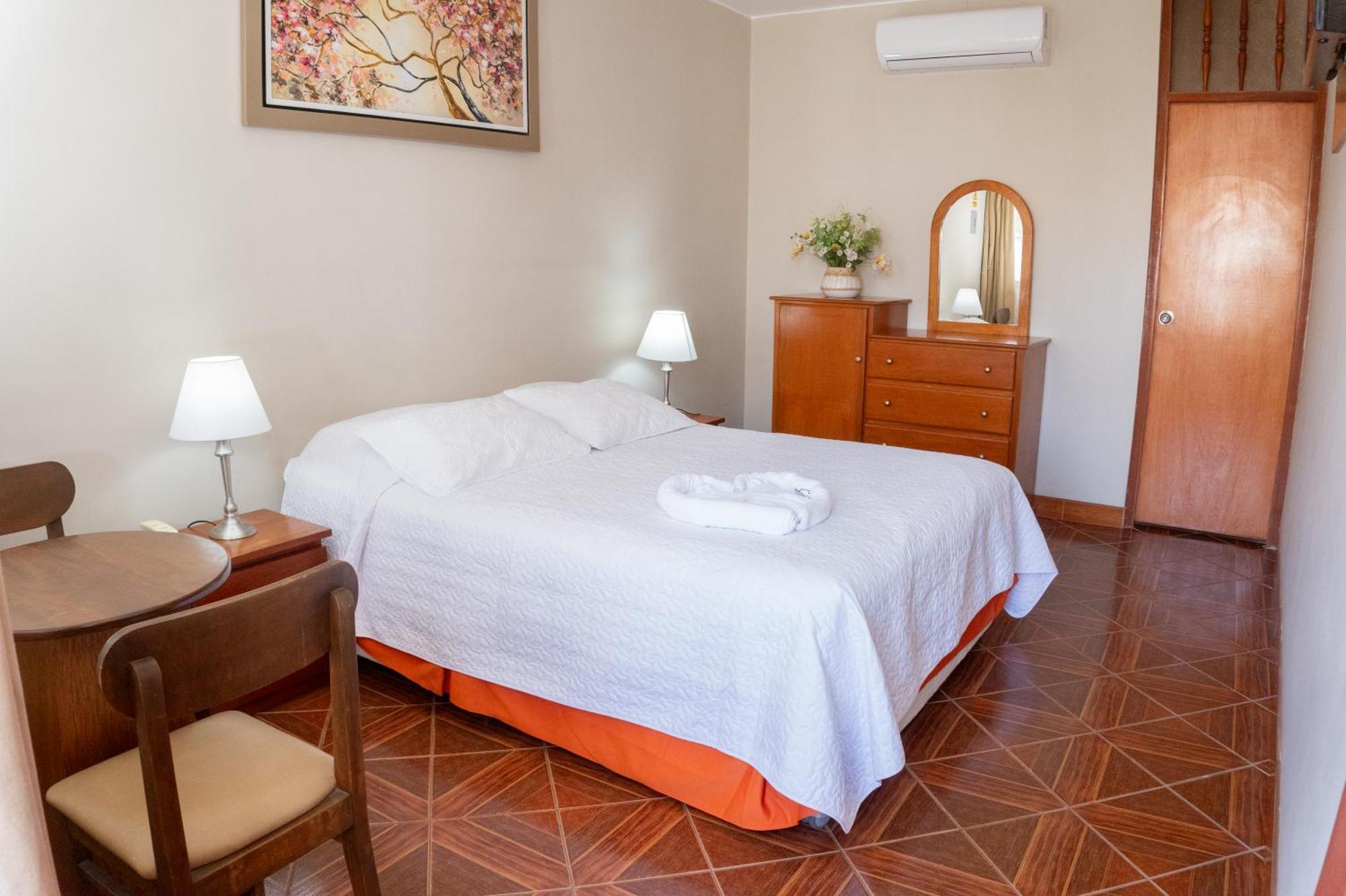 Hotel Curasi Ίκα Εξωτερικό φωτογραφία